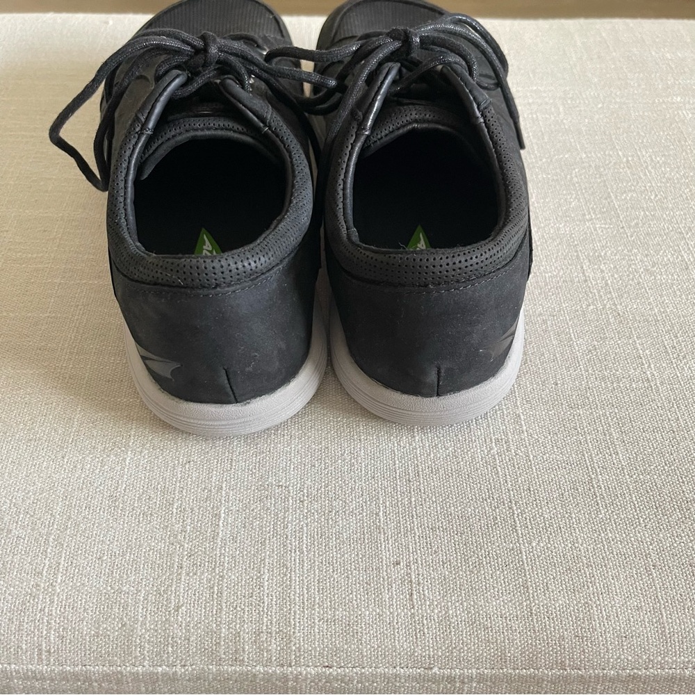 Altra Black Men's 9.5 Sneakers - Picture 4 of 7